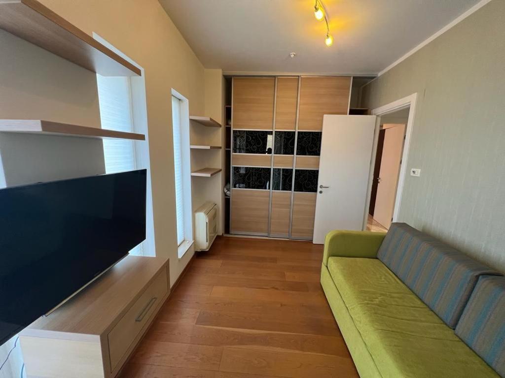 Luxrealadria Trecanne Apartment Budva